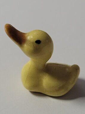 Hagen Renaker Porcelain Miniature Duckling, Retired
